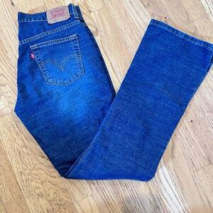 Ladies Size 6 Missy M Levi's 515 Bootcut Classic Indigo Straight Jeans GUC